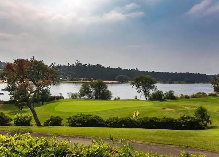 Villa Quinta Da Barca House - Nada Que Juntar Luxo A Lazer Com Mar E Rio!